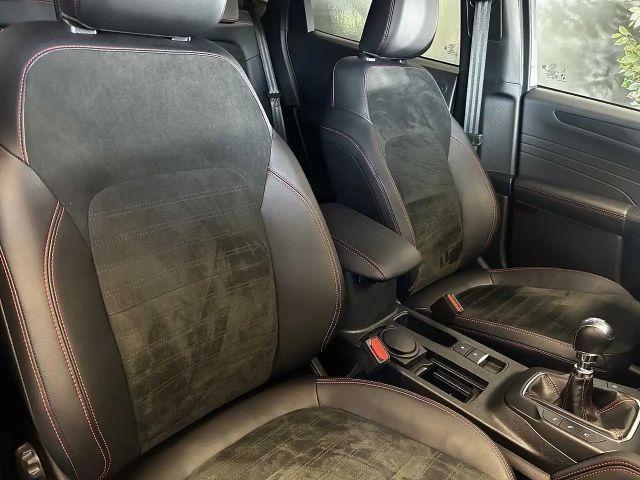 Ford Kuga EcoBoost ST Line X