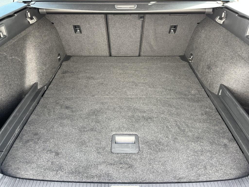 Volkswagen Passat 2.0 TDI Business DSG Variant