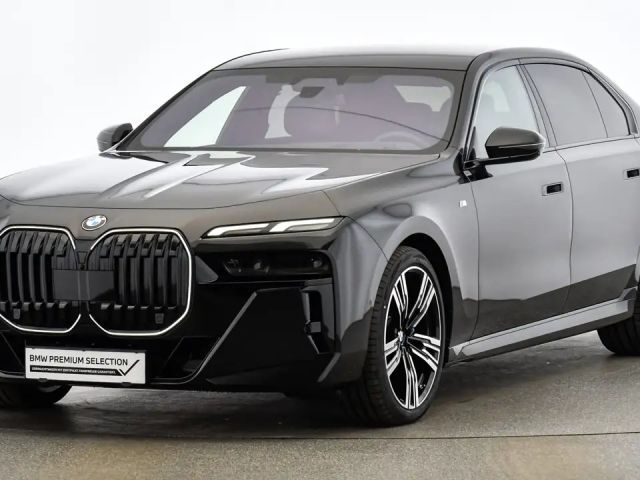 BMW 740 740d M-Sport Sedan xDrive