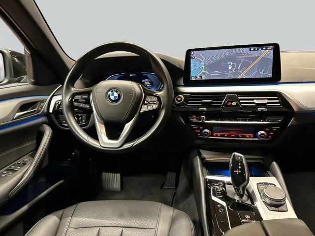 BMW 530 530e Touring
