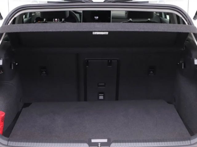 Volkswagen Golf 2.0 TDI DSG Golf VIII