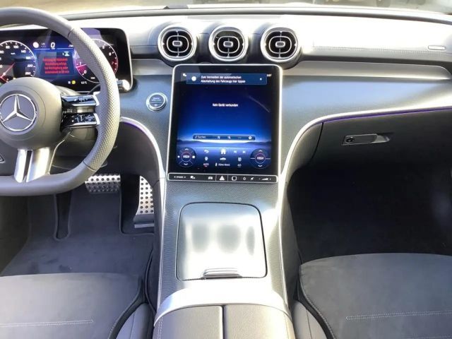 Mercedes-Benz C 180 AMG Line Sedan