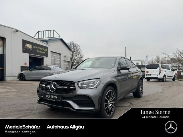 Mercedes-Benz GLC 300 4MATIC AMG Line Coupé