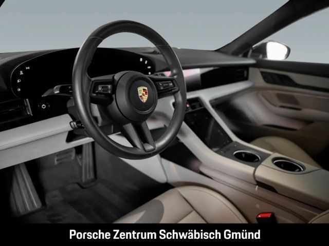 Porsche Taycan Surround-View Luftfederung Panoramadach