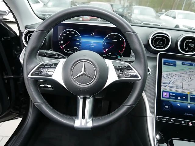 Mercedes-Benz C 200 AVANTGARDE C 200 d Sedan