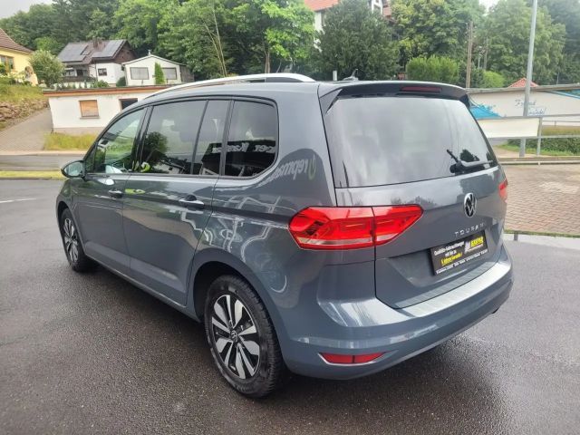 Volkswagen Touran 1.5 TSI Move