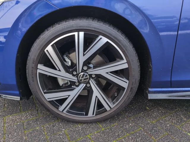 Volkswagen Golf 1.5 TSI Golf VIII R-Line