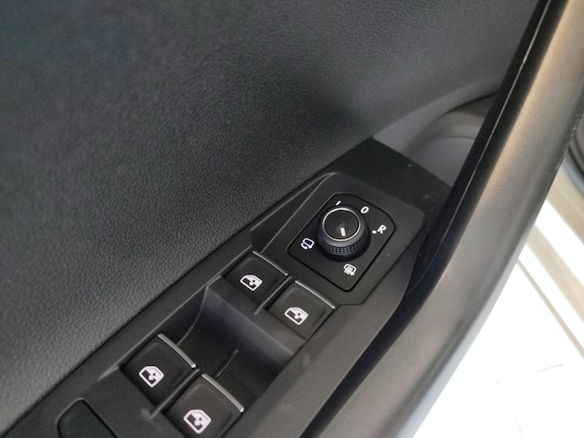 Volkswagen Taigo 1.0 TSI DSG R-Line