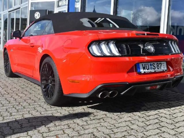 Ford Mustang Convertible GT 5.0 V8