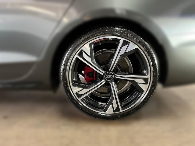 Audi A4 40 TDI Avant Quattro S-Line S-Tronic