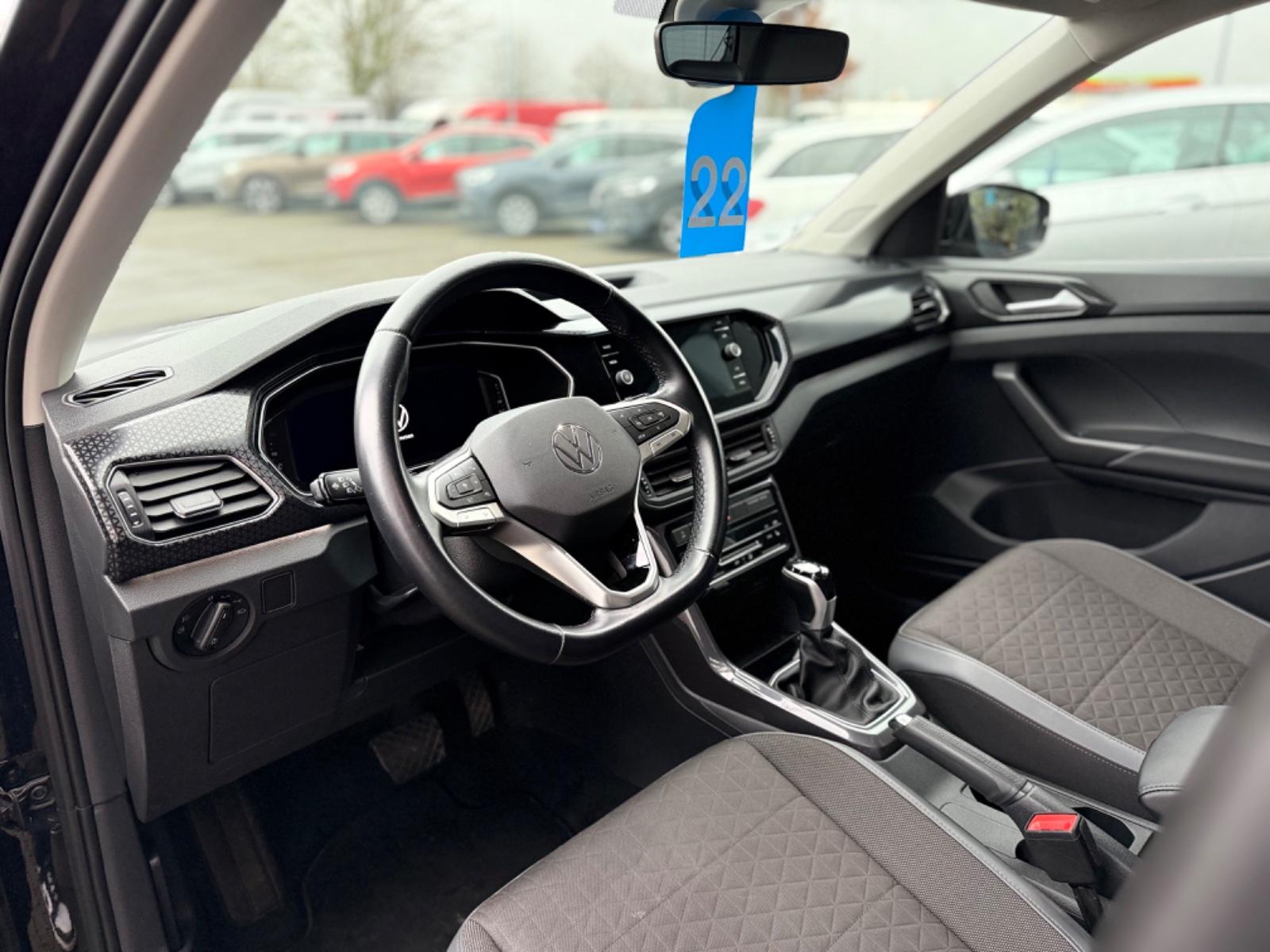 Volkswagen T-Cross Style