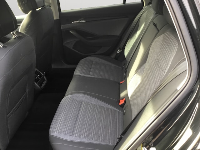 Skoda Superb 2.0 TDI Combi Selection