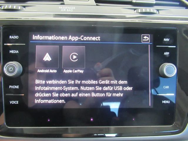 Volkswagen Touran ACT DSG Life