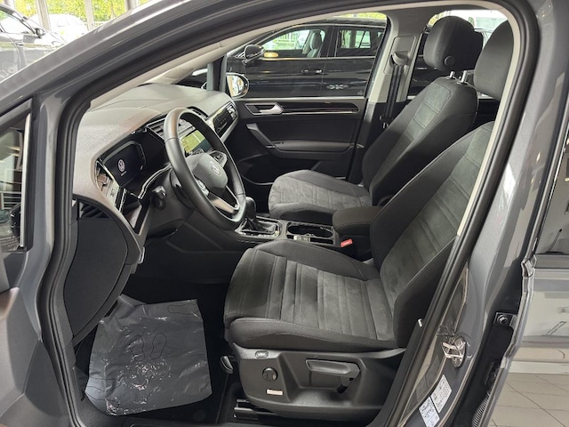 Volkswagen Touran 1.5 TSI DSG Family Style