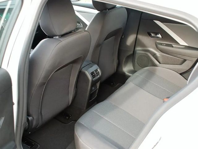 Opel Astra Hybrid Innovation