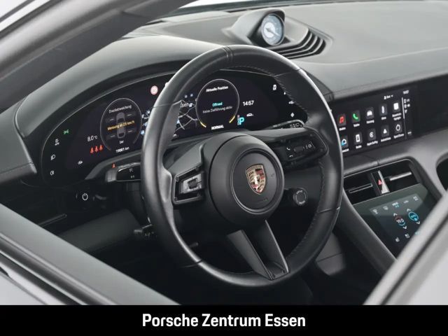 Porsche Taycan 4S Cross Turismo