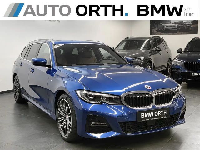 BMW 320 320d M-Sport Touring xDrive