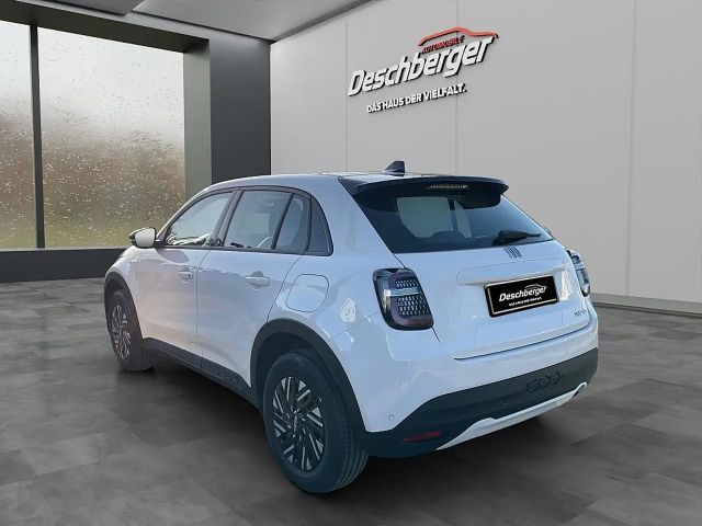 Fiat 600e Hybrid 100 6-Gang eDCT