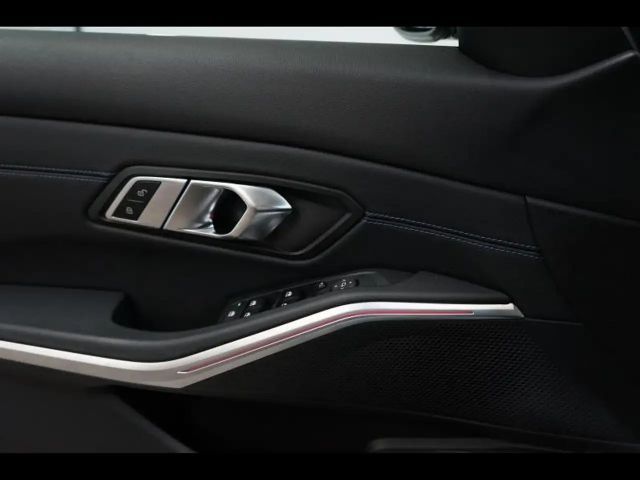 BMW 320 M-Sport Sedan