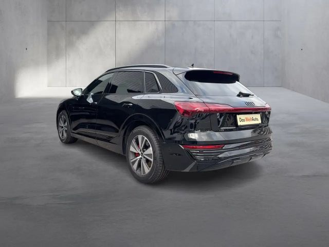 Audi Q8 e-tron 55 Business Quattro