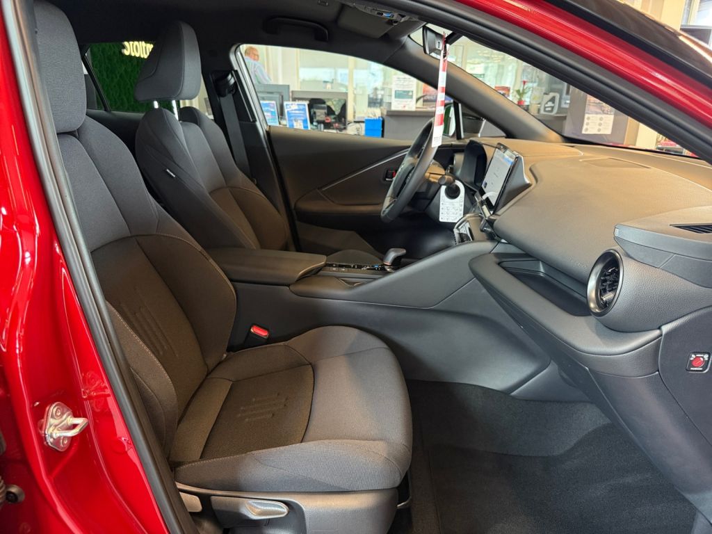 Toyota C-HR 5-deurs Technik