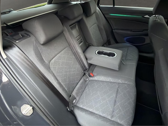 Volkswagen Golf 2.0 TDI Golf VIII Life Variant