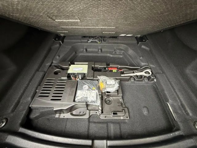 Mercedes-Benz A 180 A 180 d