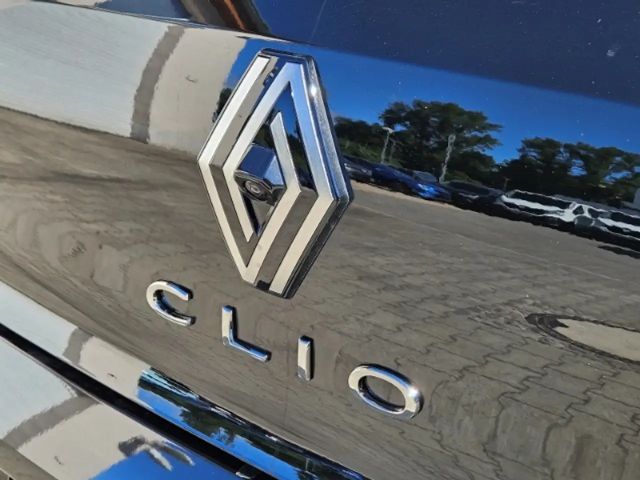 Renault Clio E-Tech Evolution Hybrid