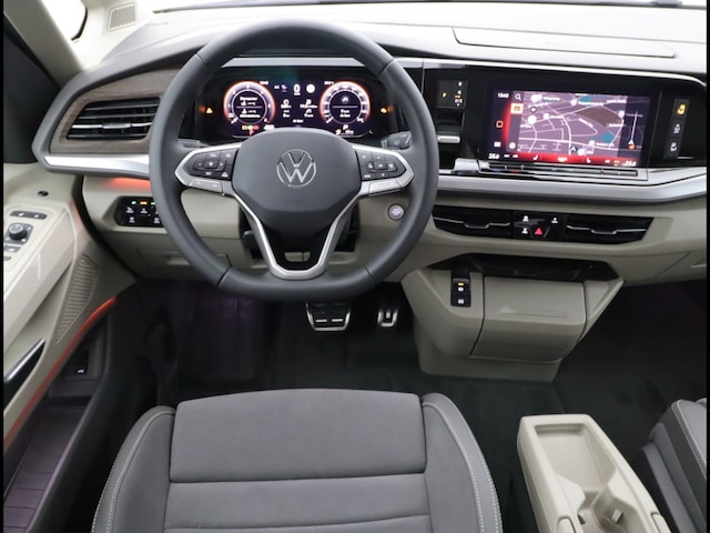 Volkswagen Multivan 2.0 TDI DSG Style T7