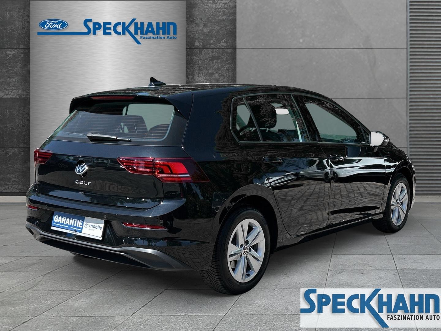 Volkswagen Golf 1.5 TSI Golf VIII Life