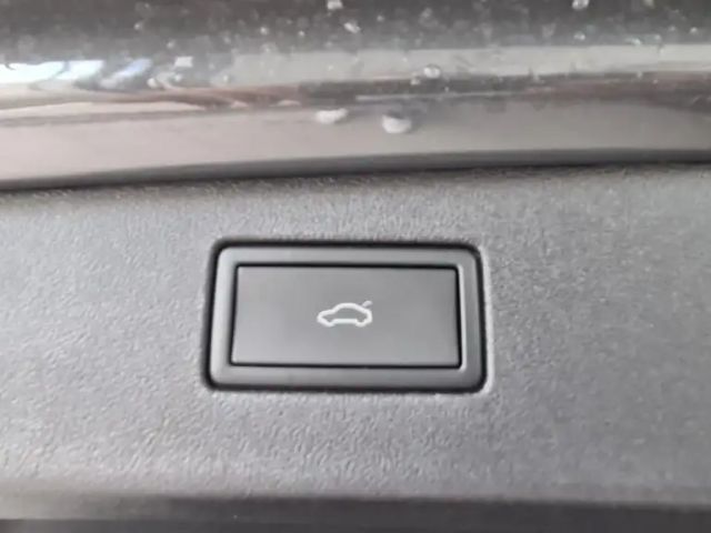 Volkswagen Tiguan 4Motion DSG R-Line