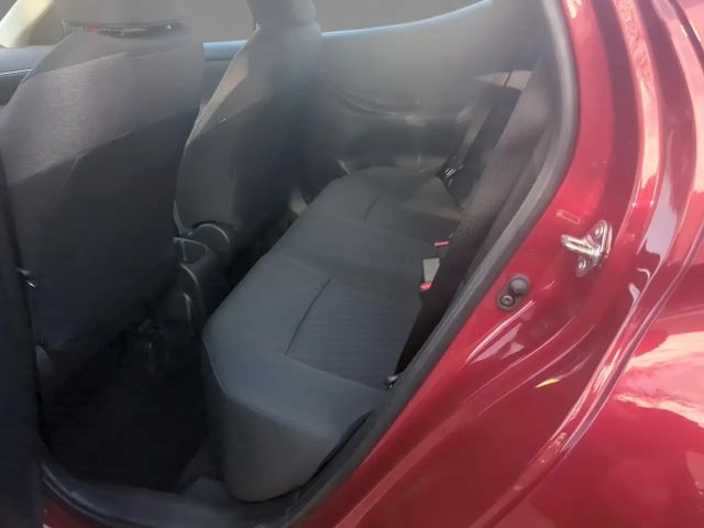 Toyota Yaris Hatchback Team D