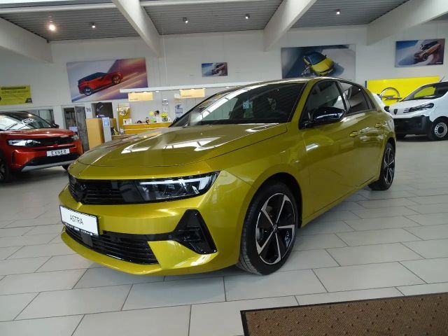 Opel Astra GS-Line Grand Sport