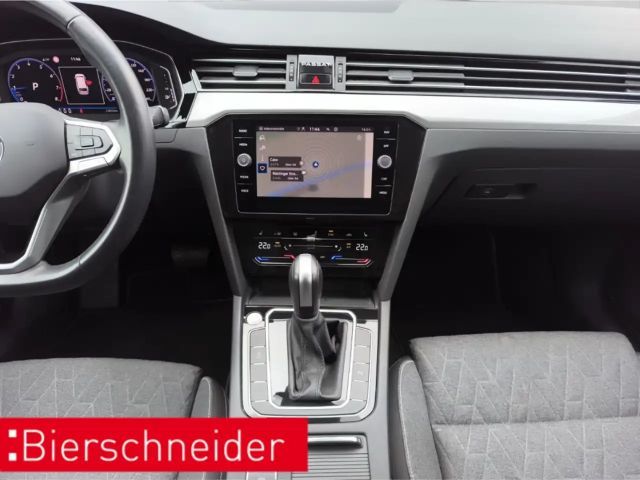 Volkswagen Passat 1.5 TSI Business DSG Variant