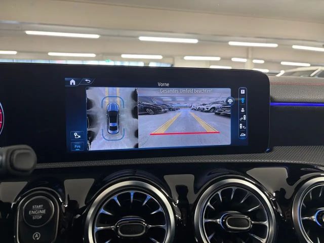 Mercedes-Benz CLA 200 AMG Line Coupé