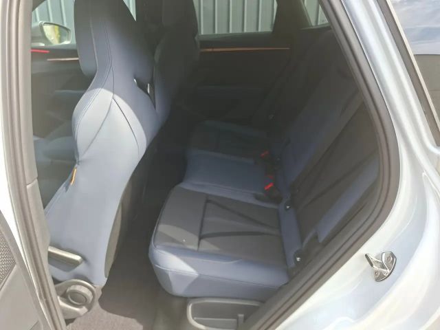 Cupra Terramar 1.5 e-Hybrid