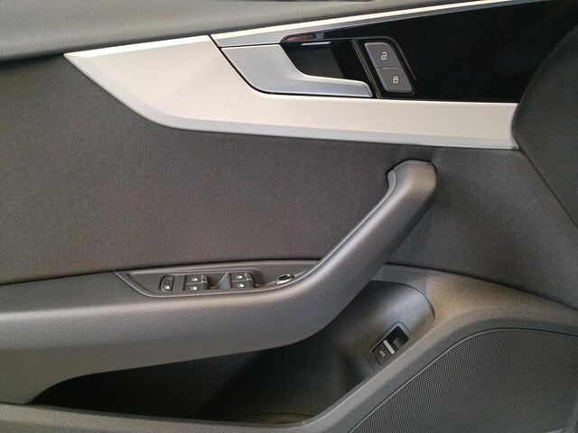 Audi A4 40 TDI Avant S-Tronic