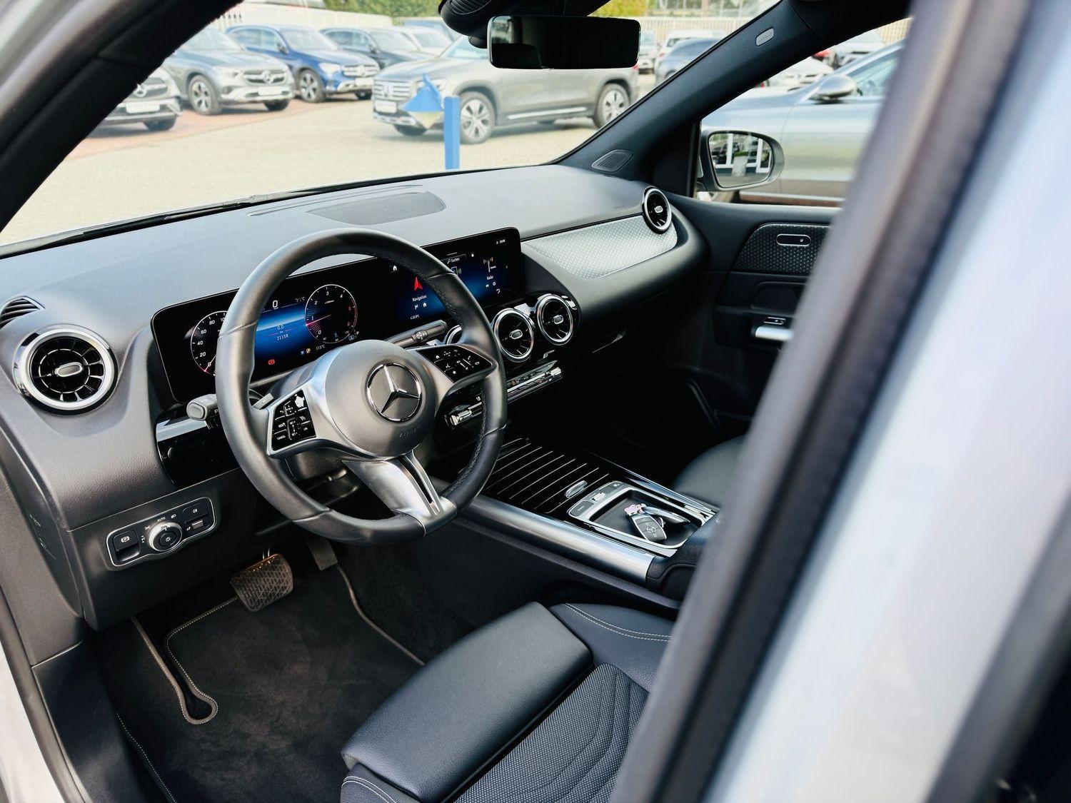 Mercedes-Benz B 180 B 180 d Progressive Sedan