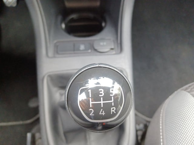 Volkswagen up! (12/AA)