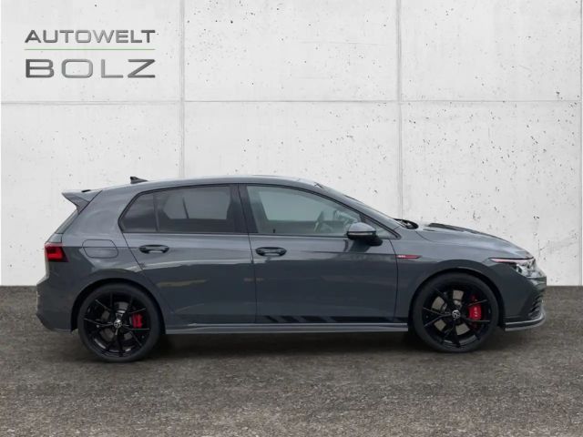 Volkswagen Golf 2.0 TSI Golf VIII