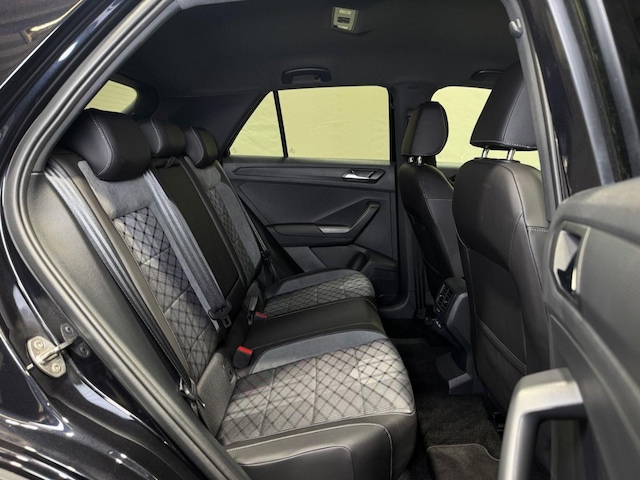 Volkswagen T-Roc 1.5 TSI DSG R-Line