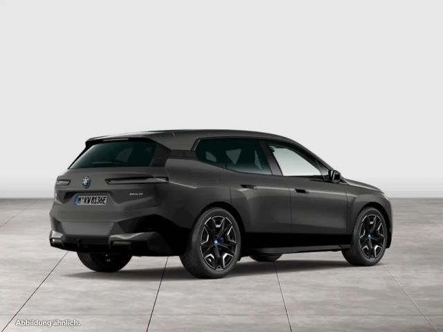 BMW iX xDrive40