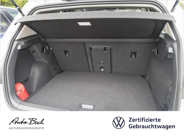 Volkswagen Golf 1.5 eTSI DSG Golf VIII