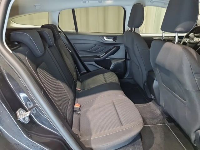 Ford Focus EcoBoost Titanium