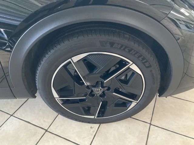 Peugeot 408 GT-Line Hybrid