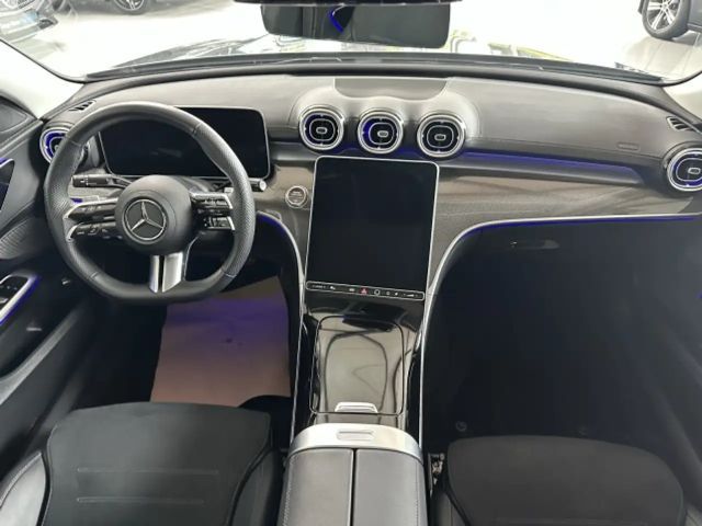 Mercedes-Benz C 180 AMG Line Sedan