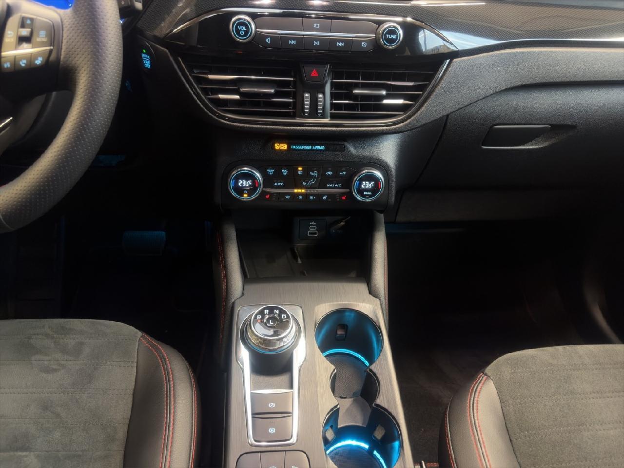 Ford Kuga Hybrid Plug in Hybrid ST Line X