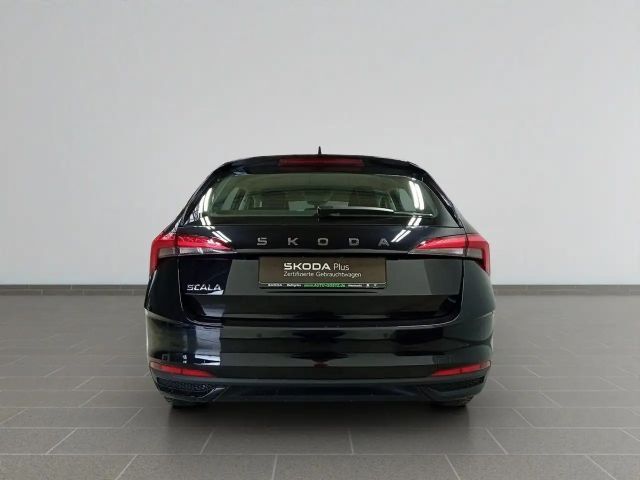 Skoda Scala Essence DSG AHK/Navi über SmartLink/LED/Tempomat/P