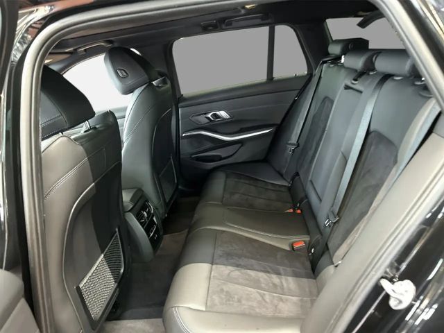 BMW 320 320i Touring