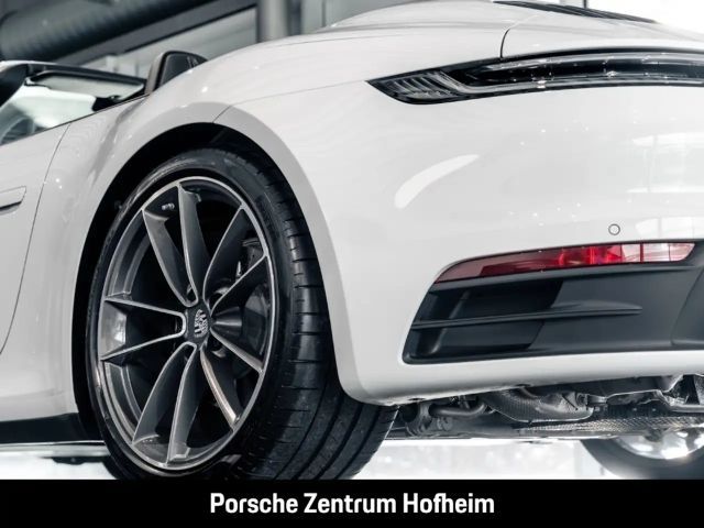 Porsche 992 Cabrio Carrera